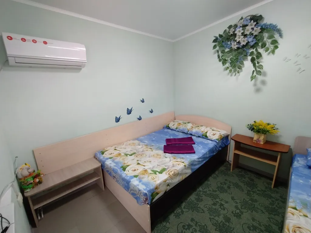 Квартира Апартаменты с индивидуальной кухней — Ейск