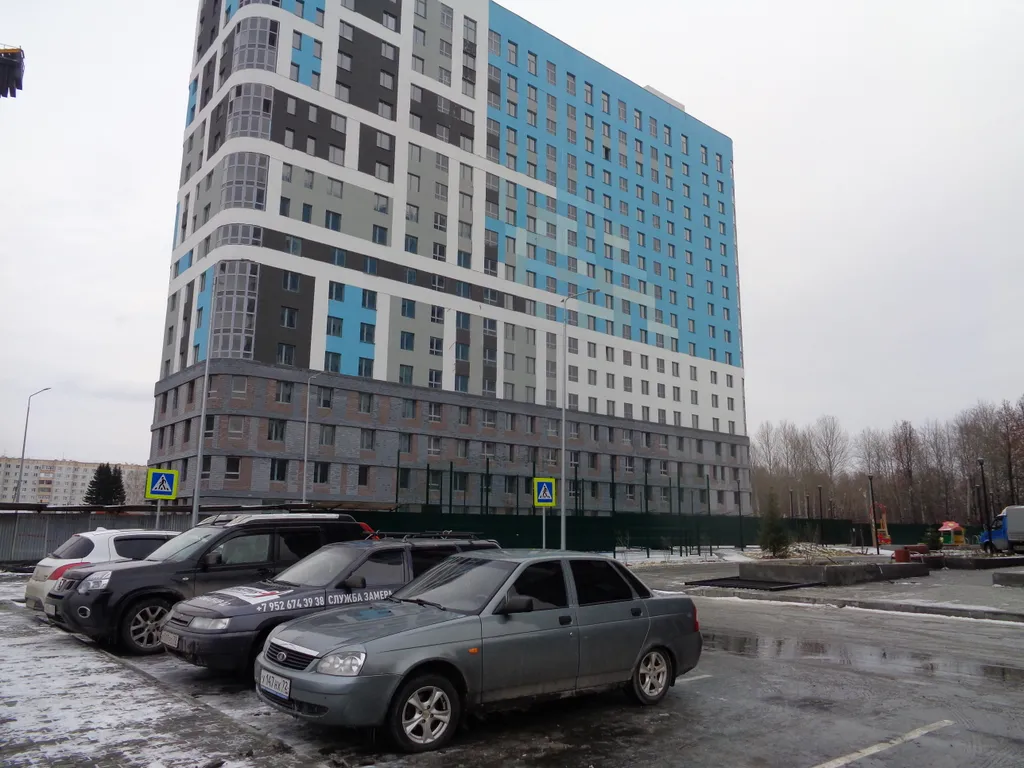 Квартира с удивительным видом из окна на лес