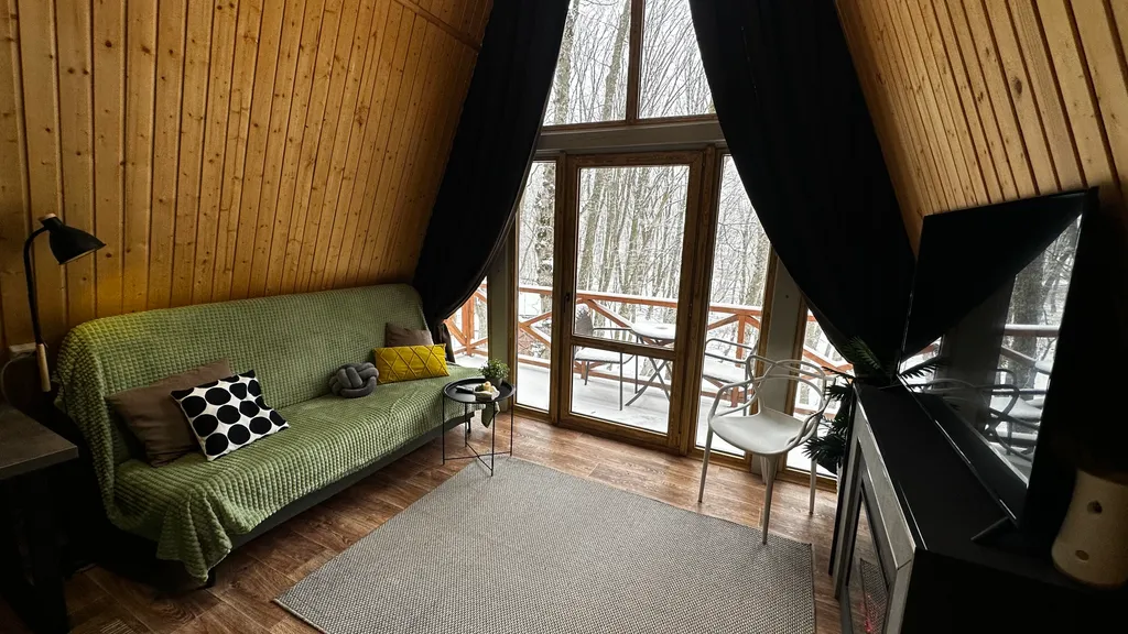 Уютный дом для отдыха наедине с природой