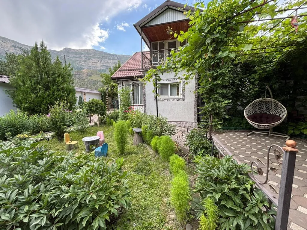 Коттедж Дом в горах с кинотеатром Kurmimonte — аренда посуточно в Гуниб