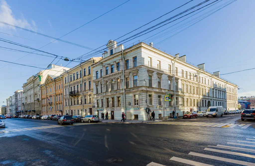 Квартира Квартира Двухкомнатная возле Эрмитажа и Дворцовой площади — Санкт-Петербург