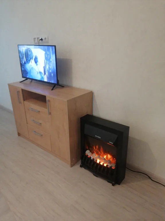 Огонек в пути с камином