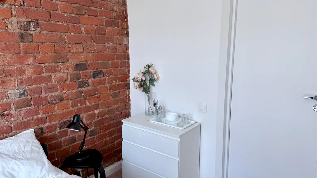 Уютная комната в стиле Лофт у метро Парк Культуры