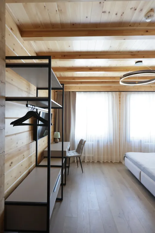 Коттедж Комфортный современный дом в горах Алтая ждет вас. — Озёрное