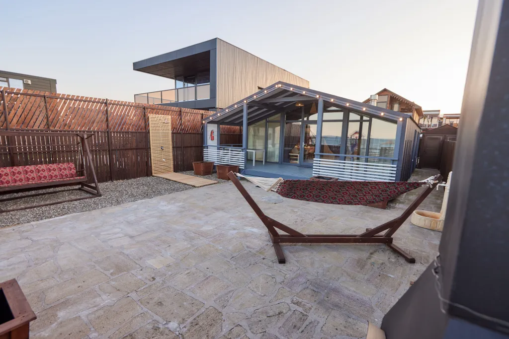 Гостевой дом с видом на море на первой береговой линии