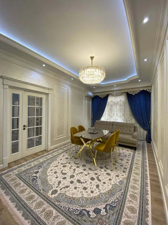 Tashkent city Boulevard A14-111