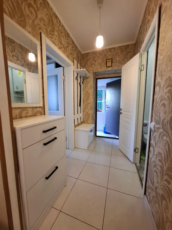 Уютный дом, рядом с рощей и прудами, при въезде в город по трассе м4