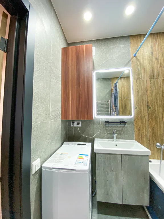 Шикарная евродвушка с красивым видом из окна