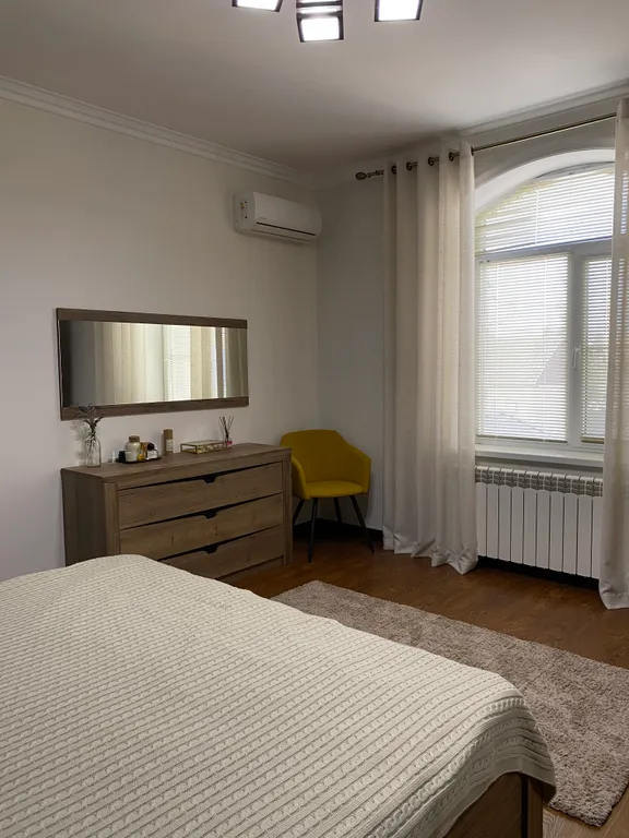 Коттедж с бассейном у Каспия