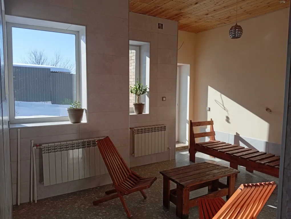 8-комнатный Дом