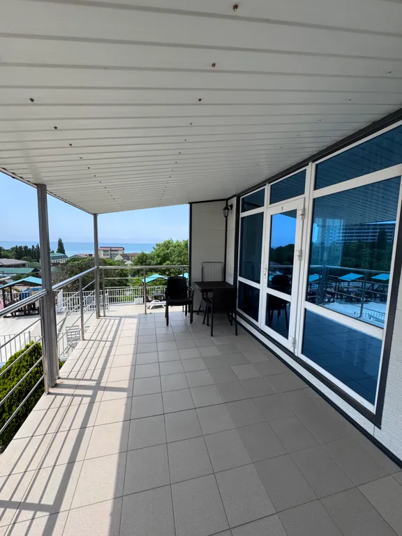 Трёхместный номер с видом на море, со всеми удобствами