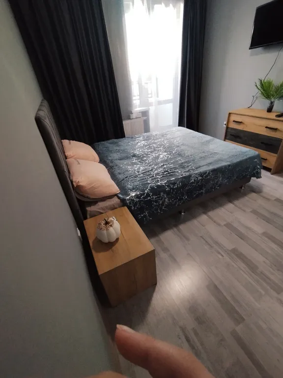 2-комнатная евро квартира у набережной в самом центре