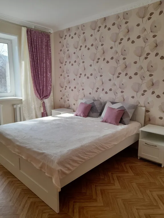 Квартира Светлая в центре города — аренда посуточно в Ульяновск