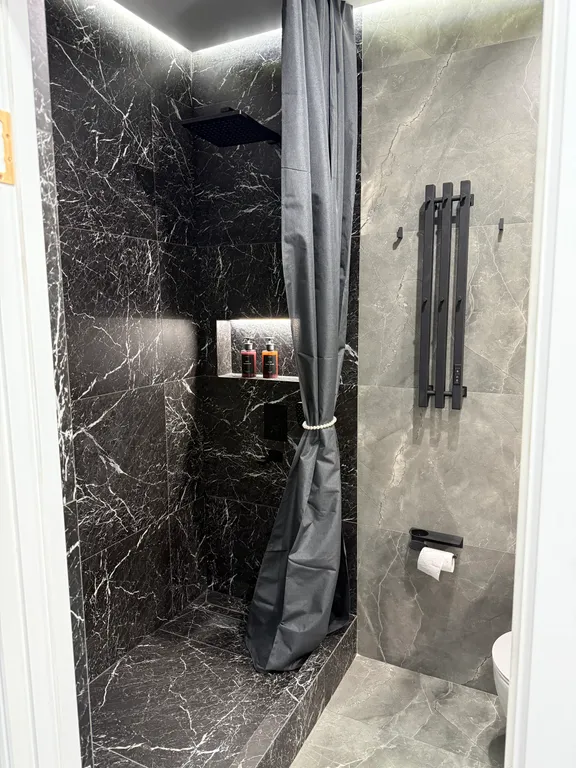 Квартира премиум-сегмента класса люкс, евро двушка