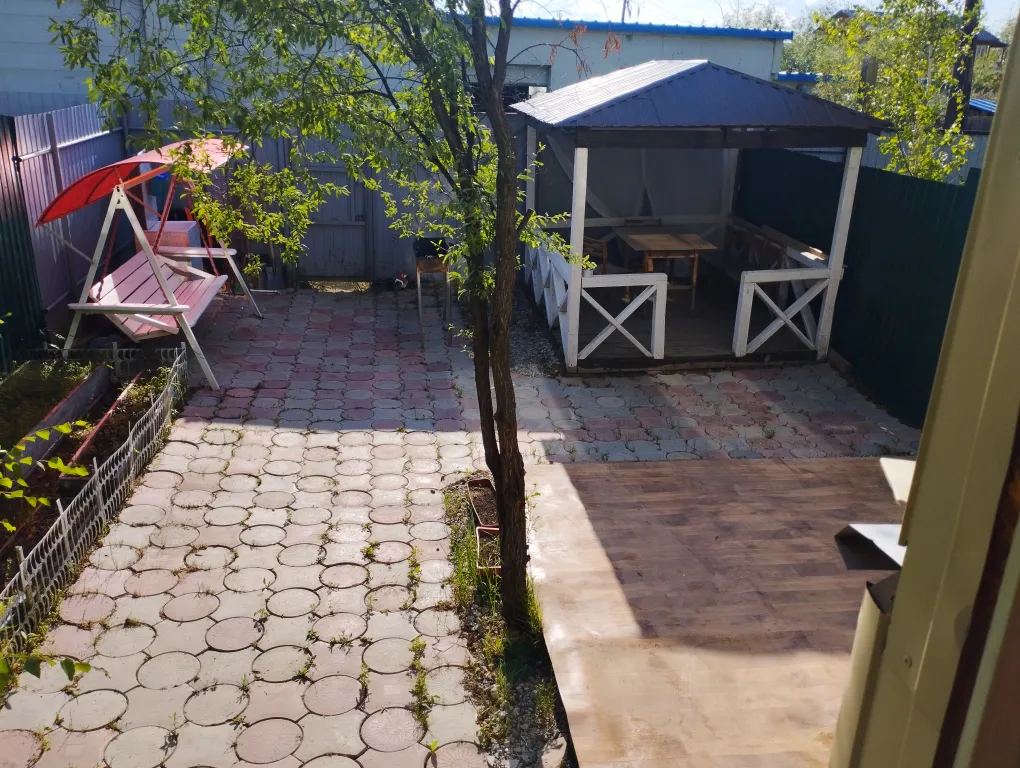 Квартира со своим двориком для отдыха