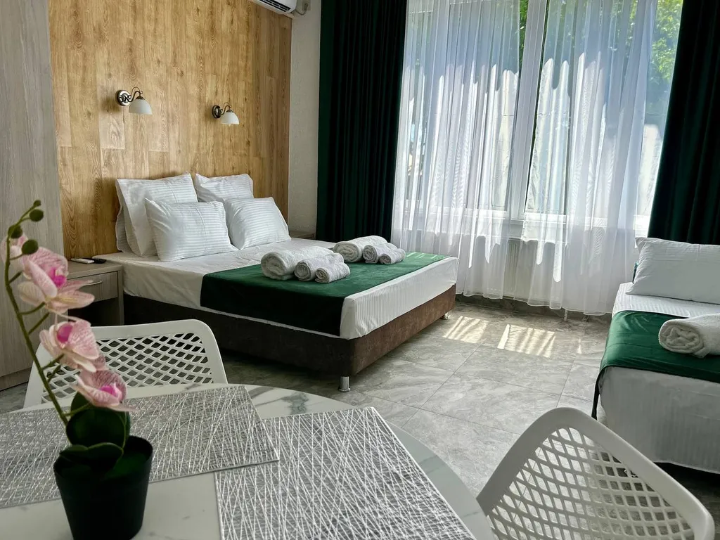 Квартира Однокомнатный апартамент в центре города — аренда посуточно в Гагра