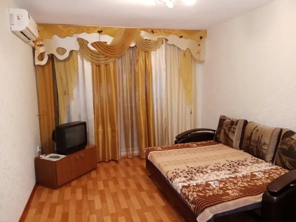 Квартира Уютная чистая рядом с озером и парком — аренда посуточно в Зеленодольск