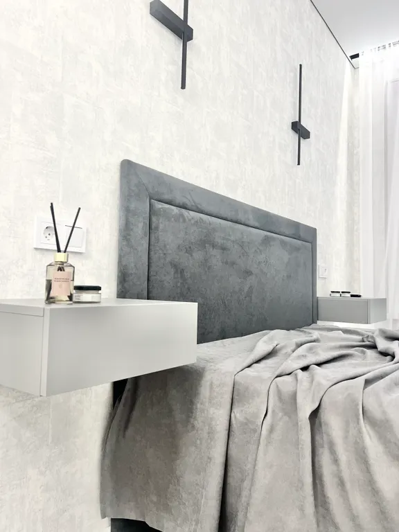 Панорамные апартаменты c невеpoятным видoм нa вoду и город