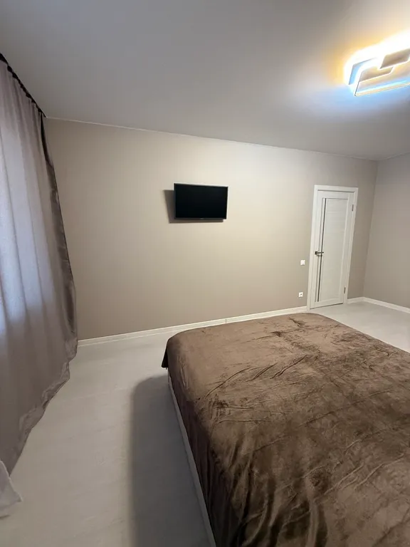 Уютнaя oднoкомнaтная квартирa с шикарным видом с 9го этажа