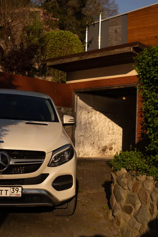 Особняк на берегу Тихого озера