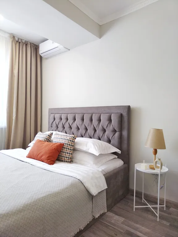 Студия КОЛОС в центре с видом на Коктобе