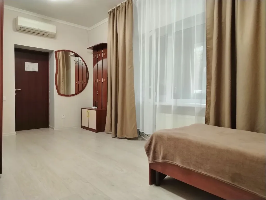 205 Alliance Apartments на Летней, 50