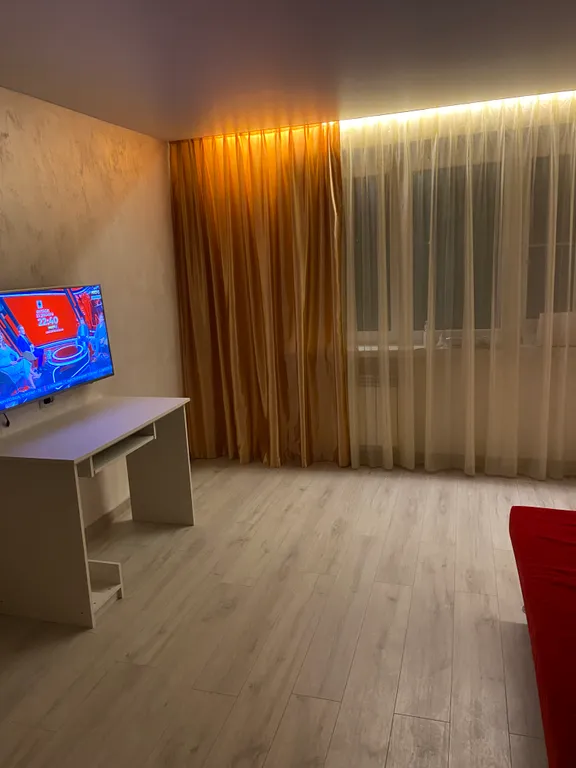 Уютная теплая квартира с новым ремонтом в центре города