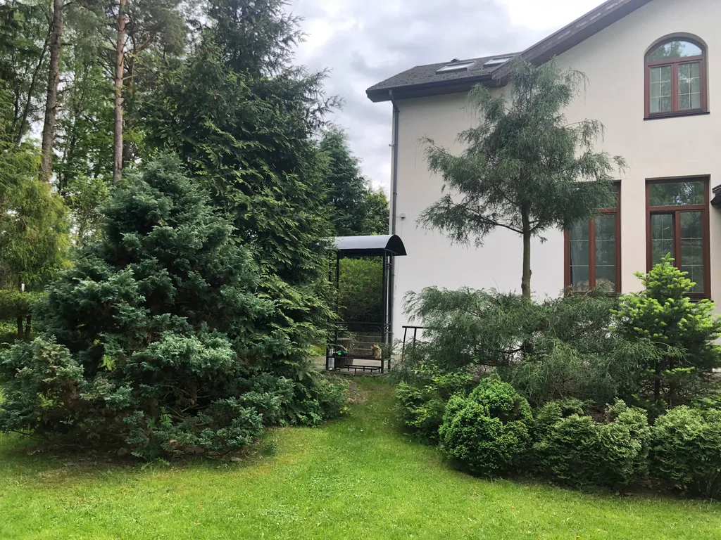 Вилла с бассейном