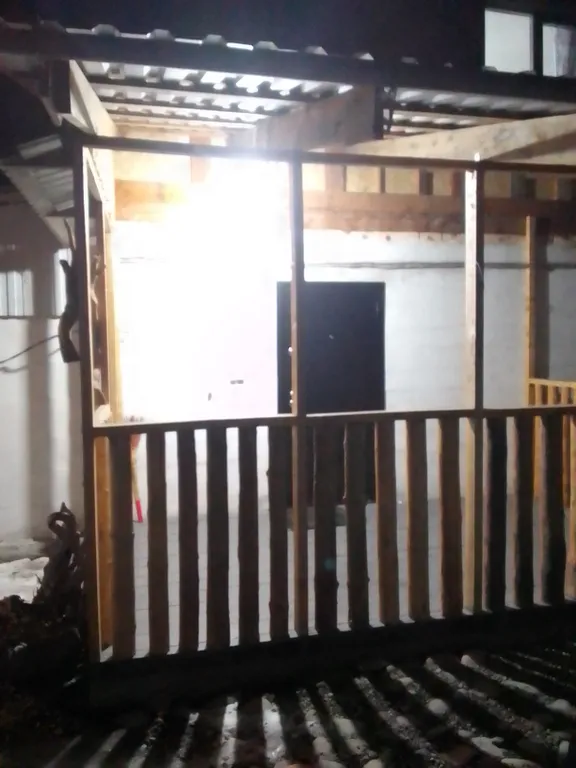 Гостевои дом. Удачный дворик. С видом на горы