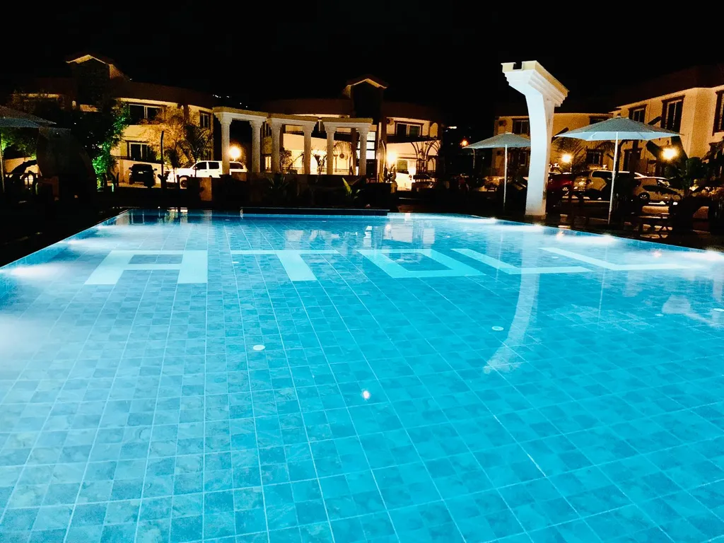 Уютный апартамент в современном охраняемом комплексе с видом на горы