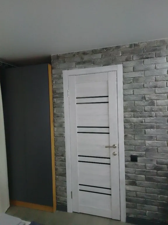 Комната-студия с отдельным входом, тихий район