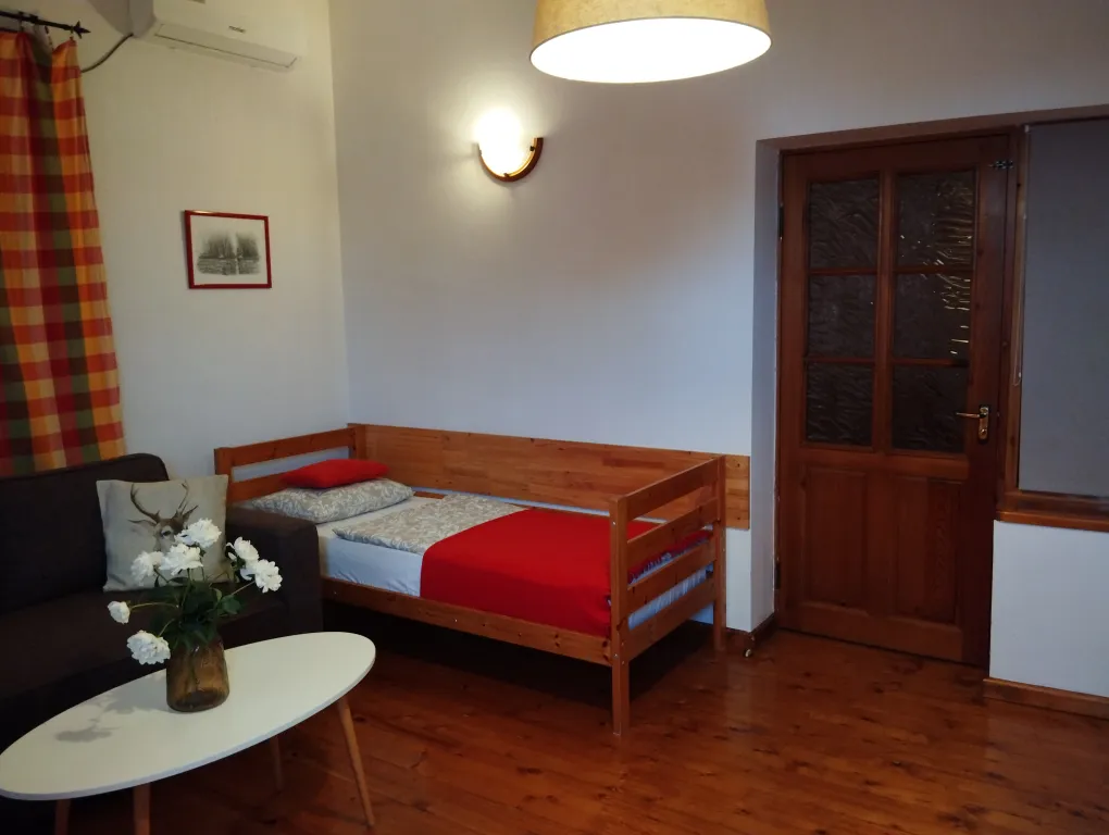 2х комнатная квартира Апартаменты Тихий уголок