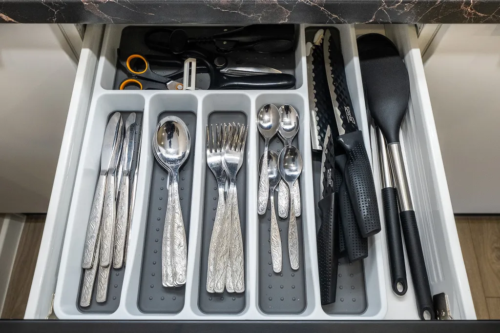 Студия с новым ремонтом и видом на горы