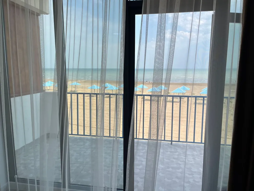 Двухуровневый полулюкс с зоной отдыха на крыше и видом на море