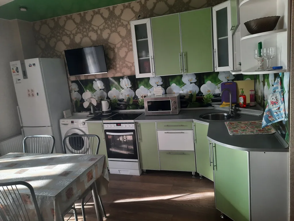 Уютная квартира в новом доме — аренда посуточно в Курган