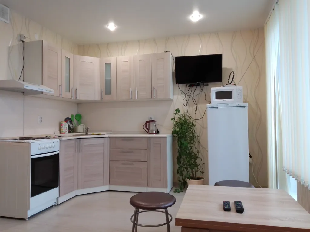 Чистая и уютная квартира — аренда посуточно в Тобольск