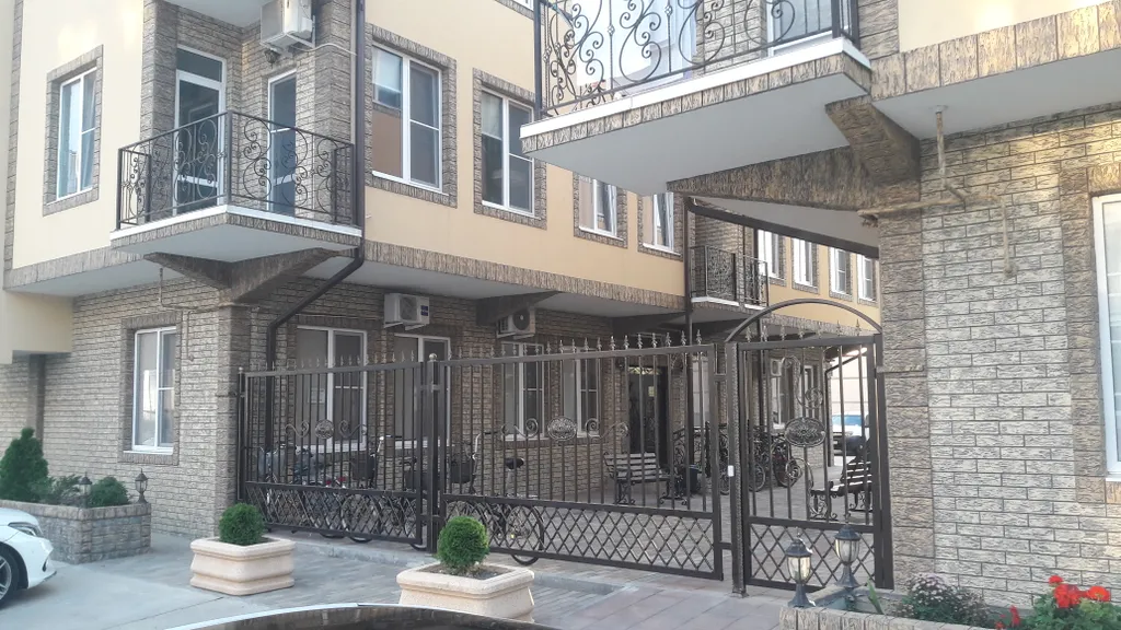 Квартира Квартира Студия с отдельной спальней — Сириус