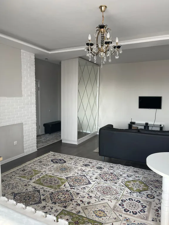 Квартира в стиле лофт на правом берегу столицы