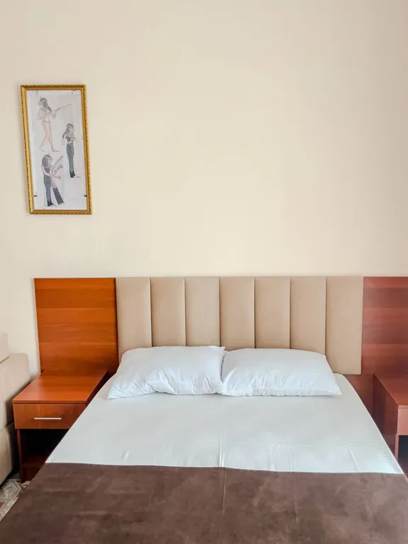 Трехместный номер с балконом