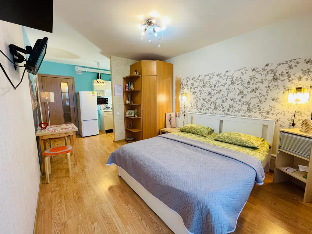 СПб.Чистая и тихая студия рядом с метро