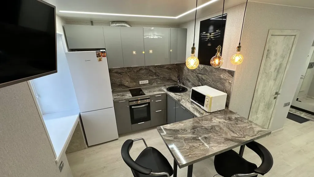 Студия у ДрамТеатра, АСЗ, Первостроителей Центр