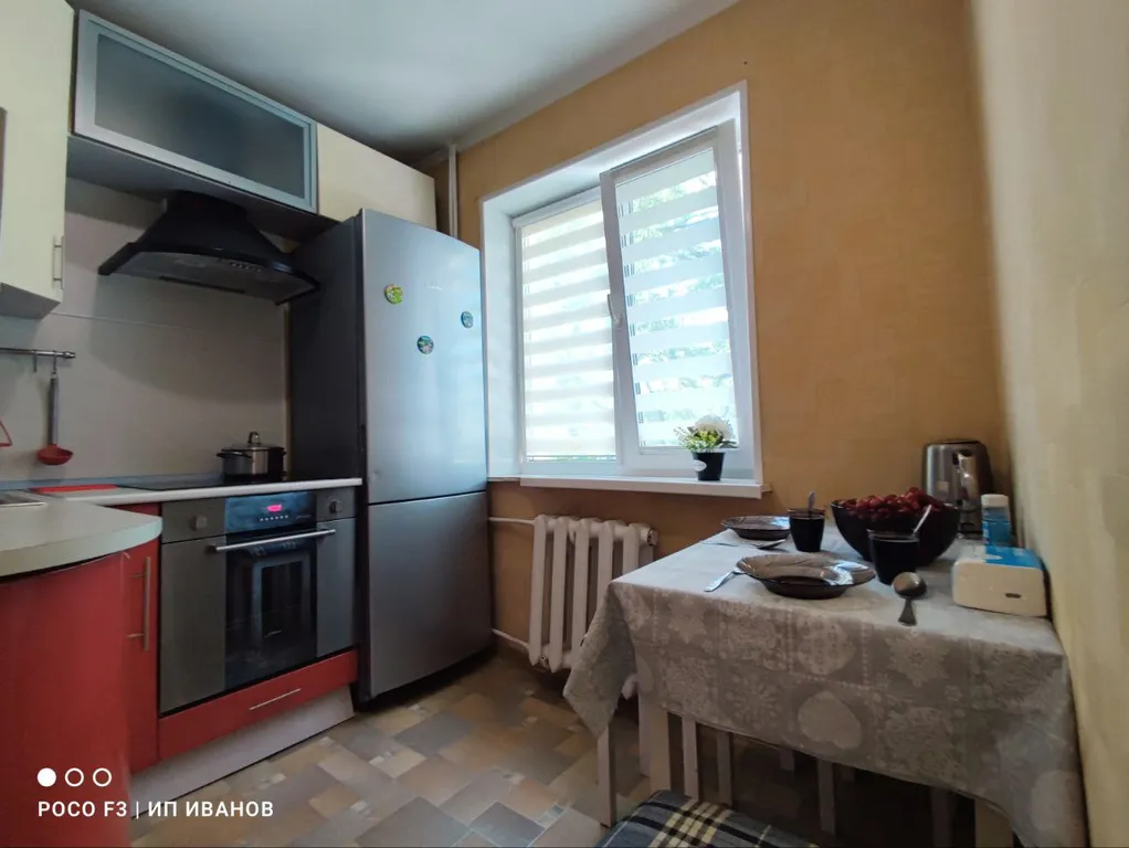 Уютная чистая квартира на 2-м этаже в р-не ДК Звезда