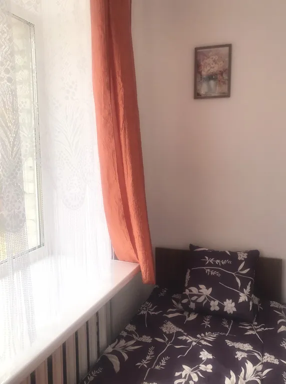 Маленькая студия у библиотеки