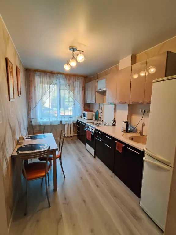 Уютная квартира в центре поселка