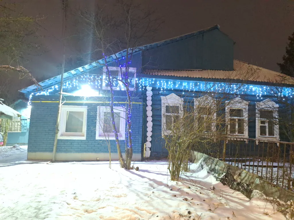 Квартира евро 2-комнатная расположена в части жилого деревенского дом