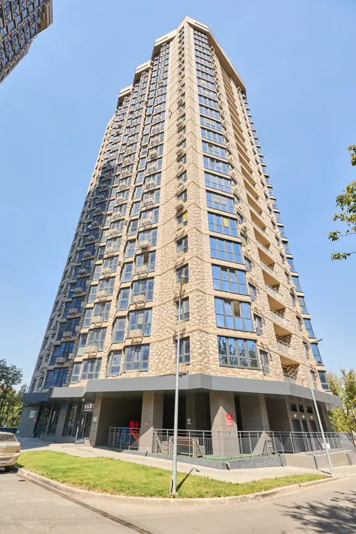 Просторная, свежая 2-комнатная квартира возле ТЦ Горизонт