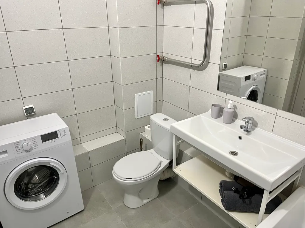 Квартира Апартаменты Домино на улицу Петра Подзолкова — Красноярск