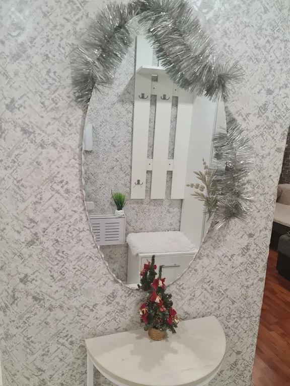 Комфортная тёплая квартира с камином возле двух стоматологий