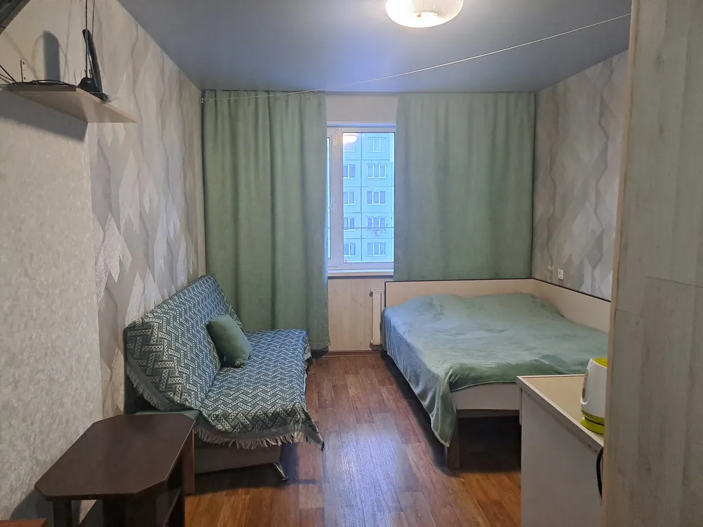 Небольшая уютная квартира в Ленинском районе — аренда посуточно в Кемерово