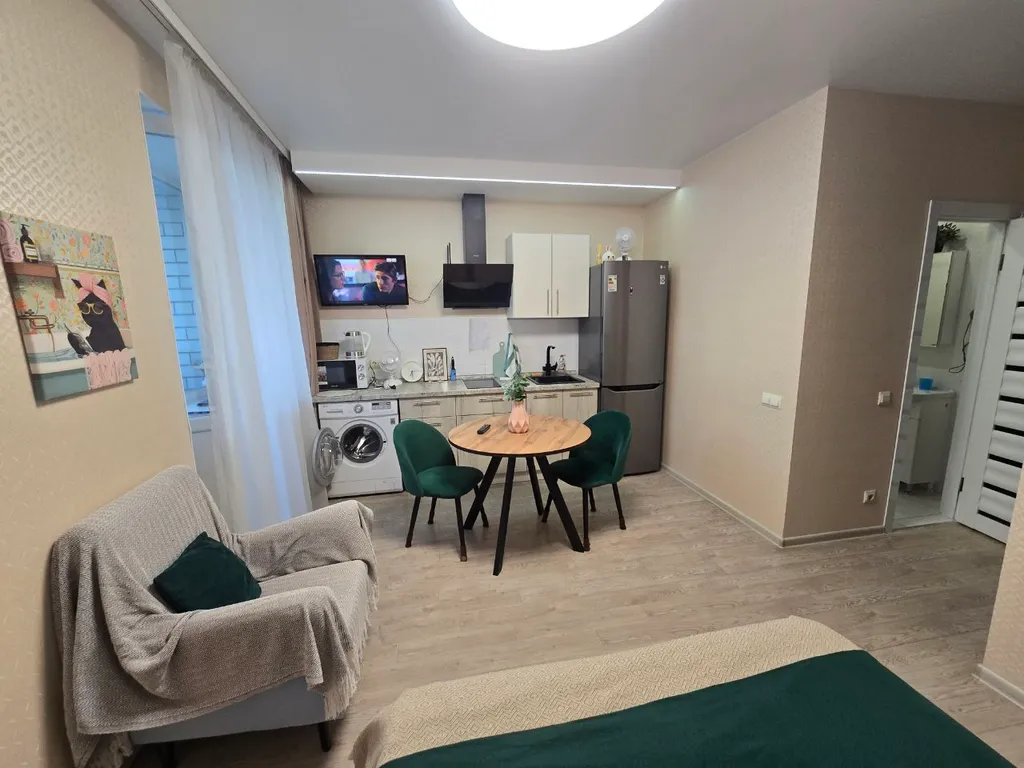 Студия Мята, 4 остановки до Успенского